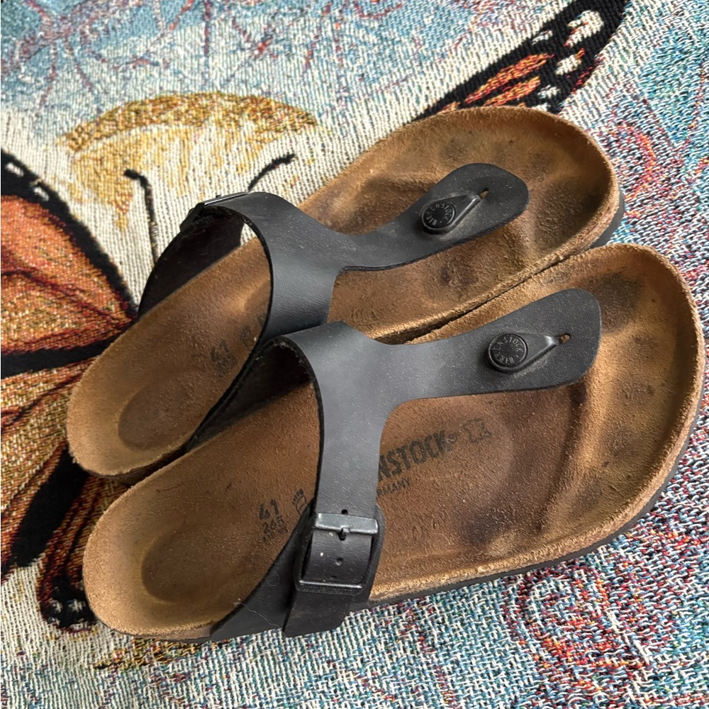 Birkenstock Gizeh sandals